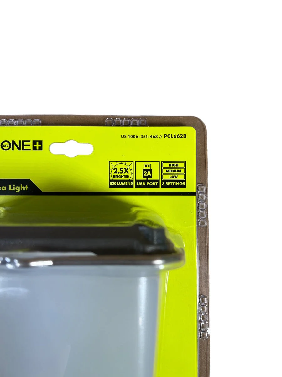 18-Volt ONE+ Cordless LED Area Light with USB (Tool Only) - Image 3