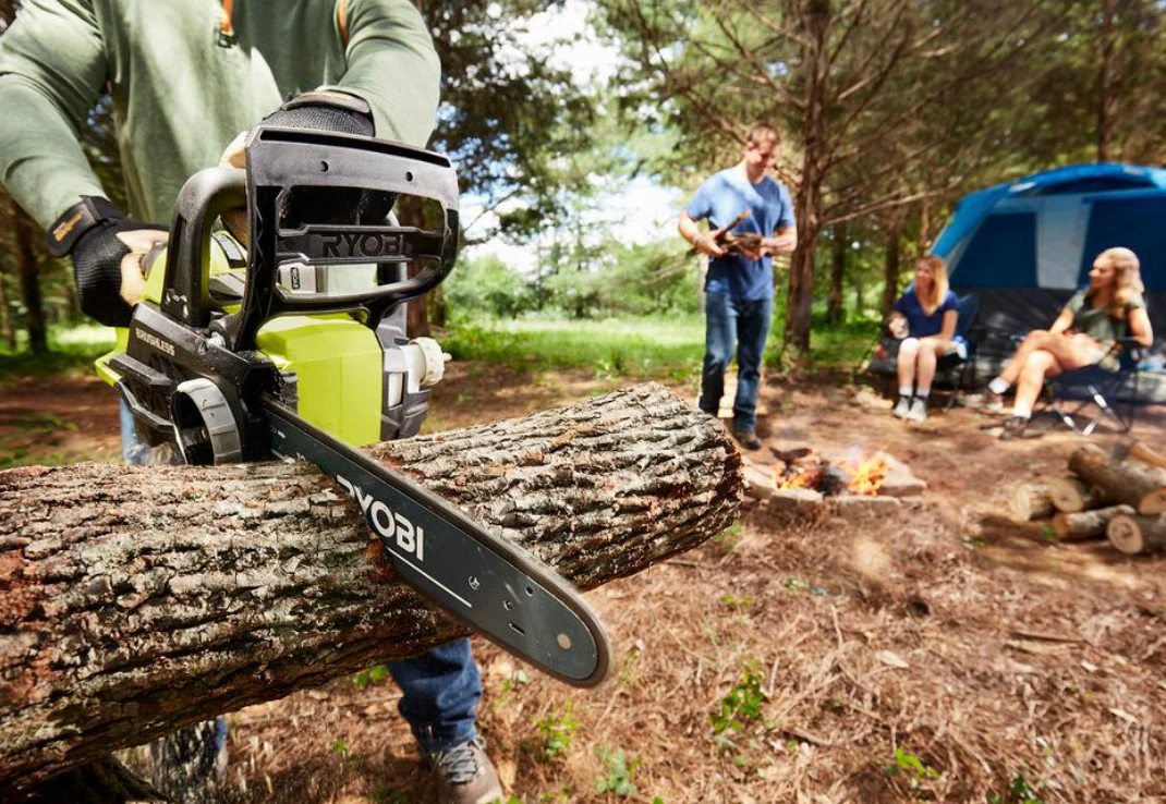ONE+ 12 in. 18-Volt Brushless Lithium-Ion Electric Cordless Battery Chainsaw-Tool Only - Image 5
