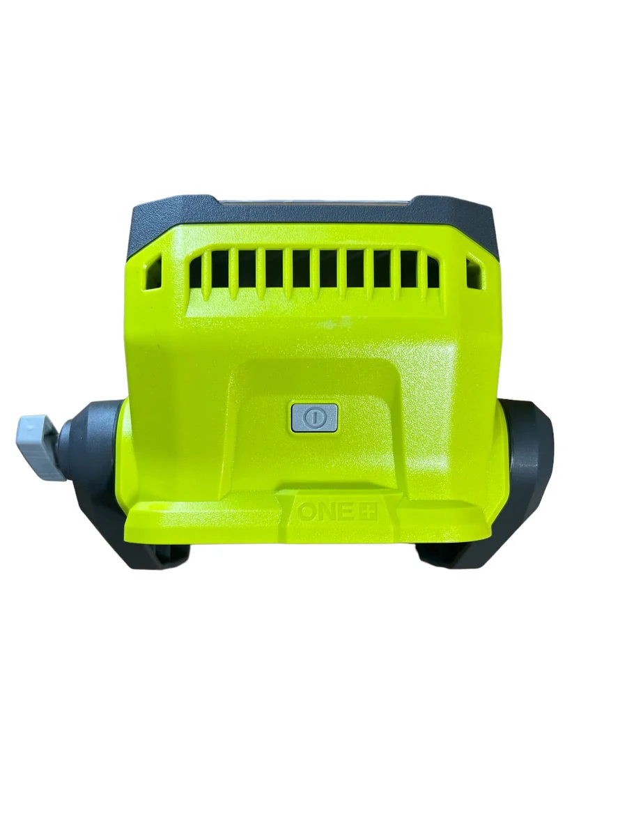 ONE+ 18-Volt Cordless Hybrid LED Flood Light (Tool Only) - Image 3
