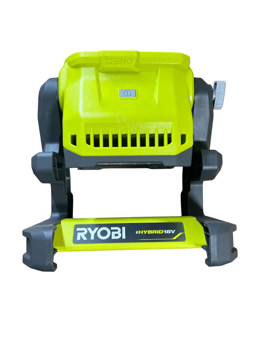 ONE+ 18-Volt Cordless Hybrid LED Flood Light (Tool Only) - Image 4