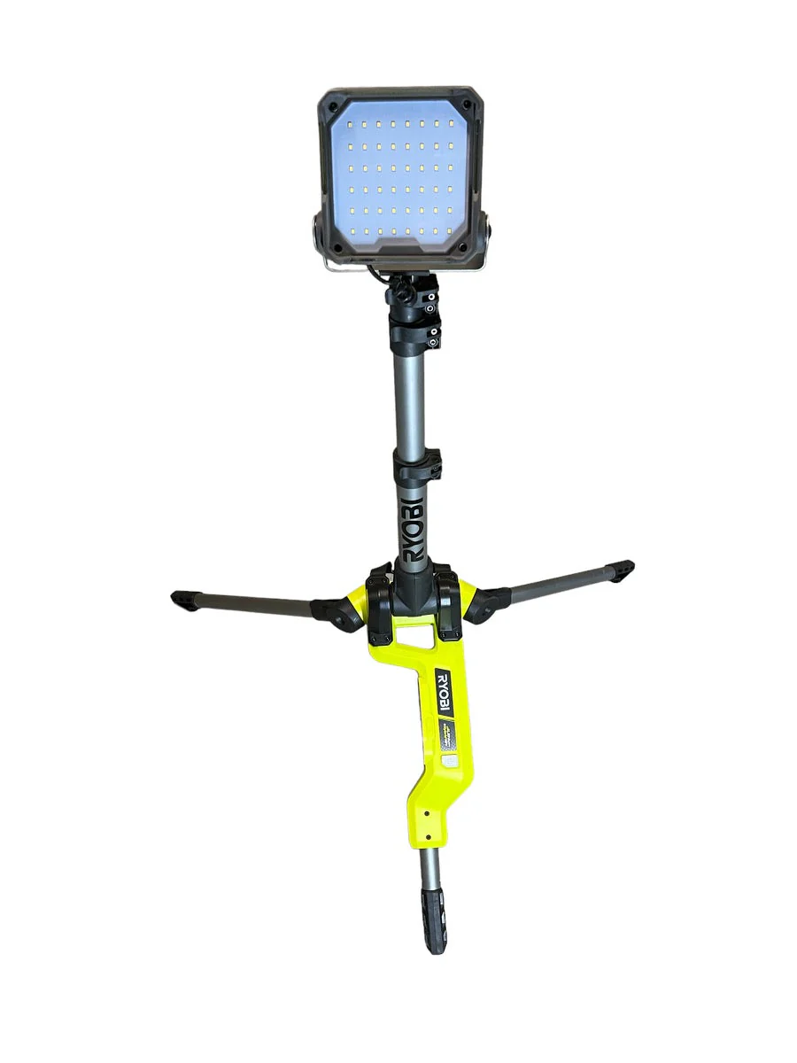 ONE+ 18-Volt Cordless Hybrid LED Tripod Stand Light (Tool Only) Kit - Image 2